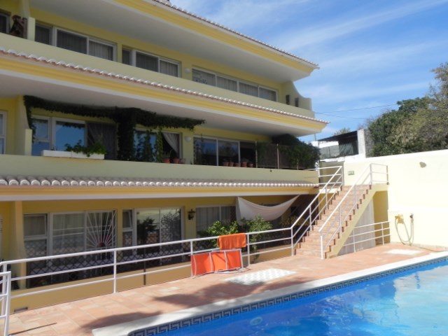 2 bedroom Apartment with swimming pool for sale in Boliqueime