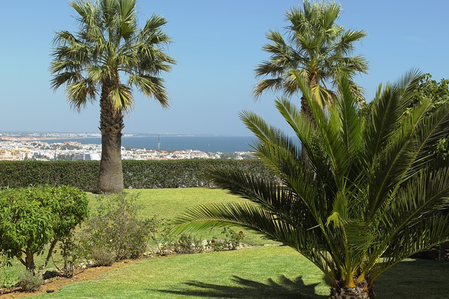 Traumhaftes Anwesen mit Kuestenblick im Zentrum von Albufeira