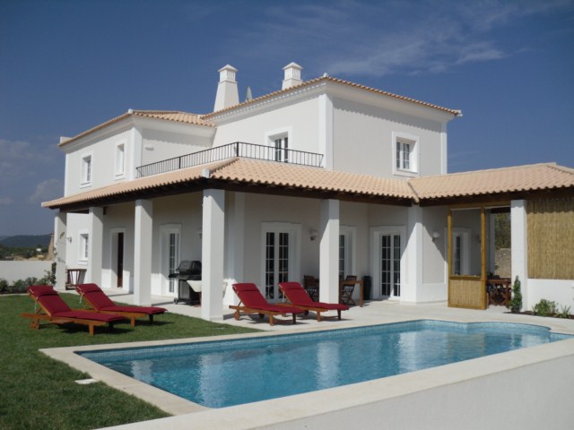 New semi detached 4 bedroom villa with swimming pool