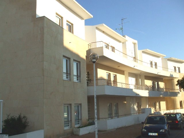 3-bedroom apartment with communal swimming pool