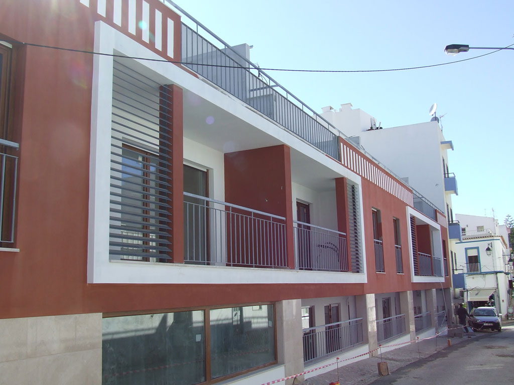 Luxurious T0-T1 and T2 apartments in centre Alvor