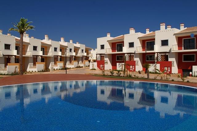 Beautiful  3 and 4 bedroom semi detached villas 