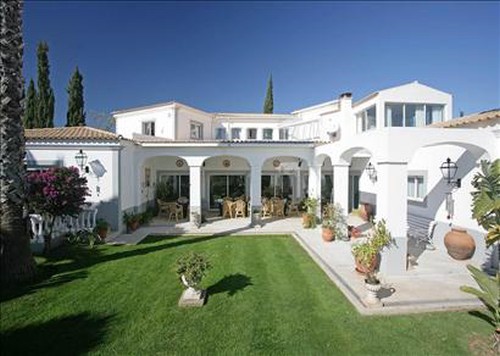 villa