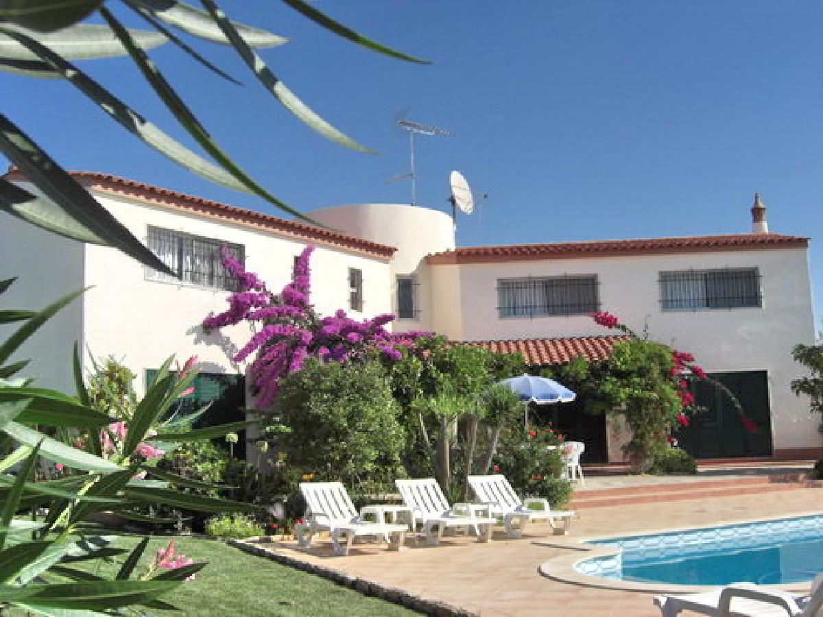 T3 villa with stunning sea views across the Ria Formosa