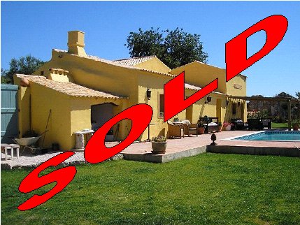 Carefully restored quinta offering panoramic sea views