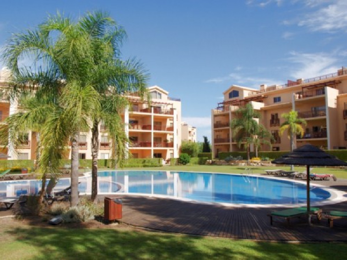 Beautiful 2-bed apartment in Vilamoura