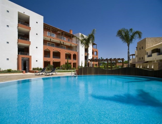 2 bedroom  penthouse suite with stunning views 