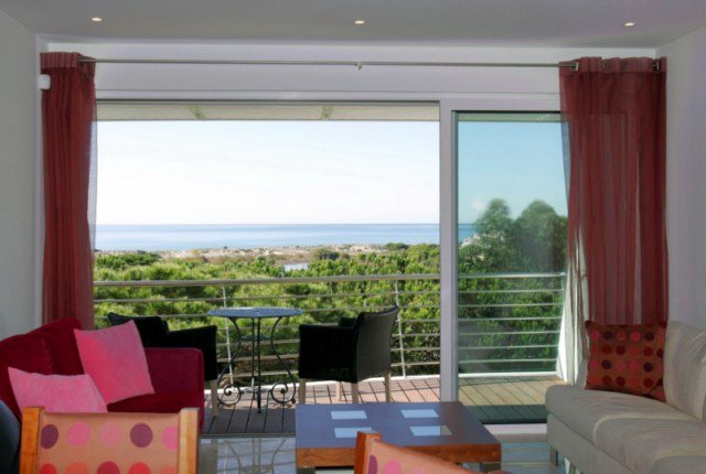 Wohnung mit fantastischem Meerblick in Vale do Lobo kaufen 